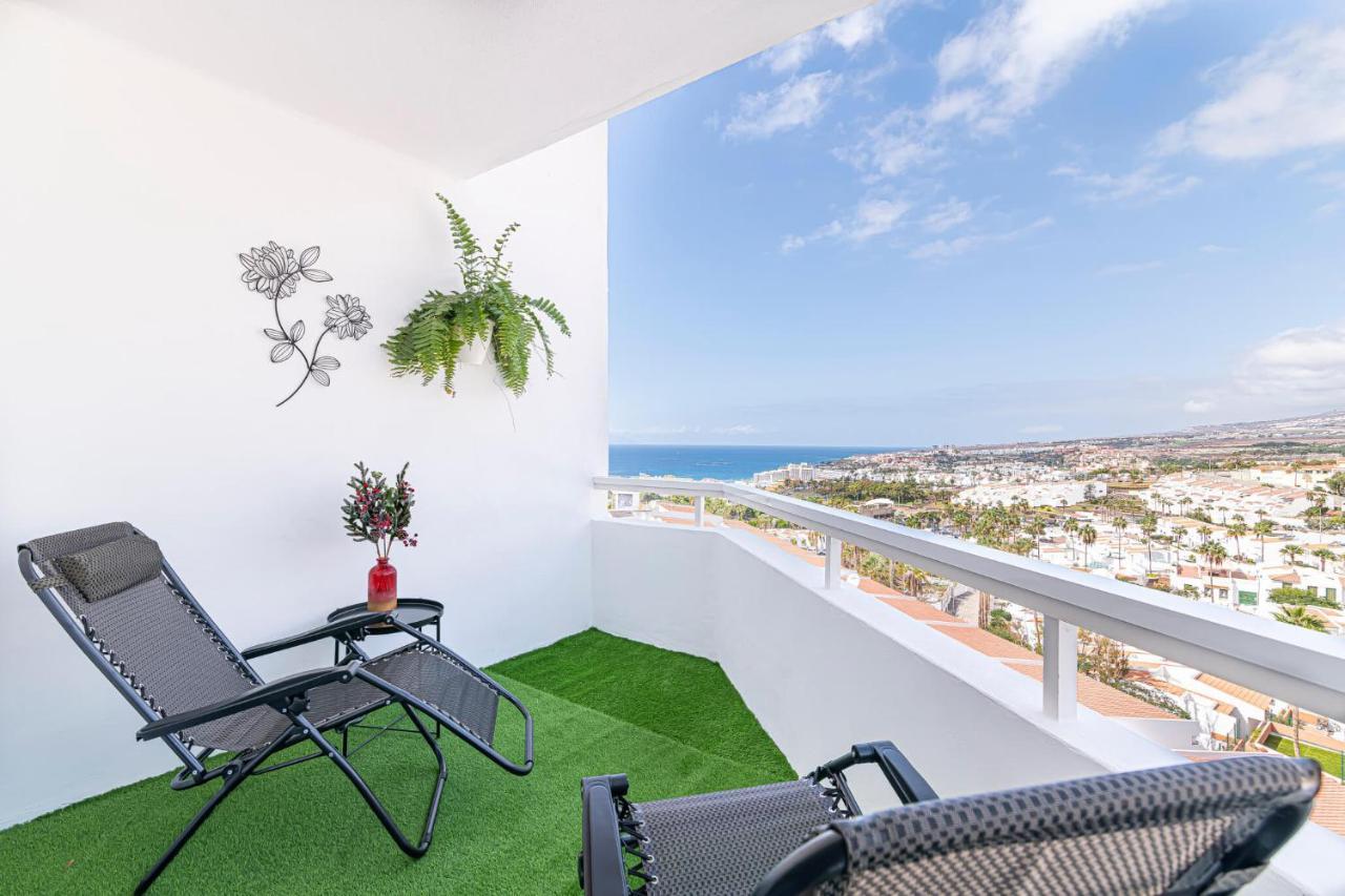 Island Village Ocean View 아데제 외부 사진